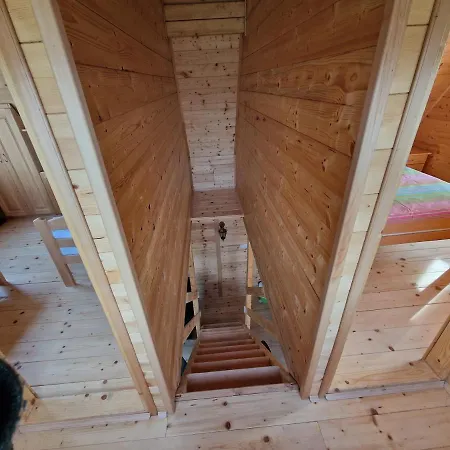 Holiday home Vikendica 'jezerski Mir' Paljuvi *